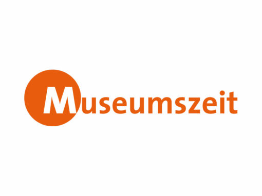 Schriftzug „Museumszeit“